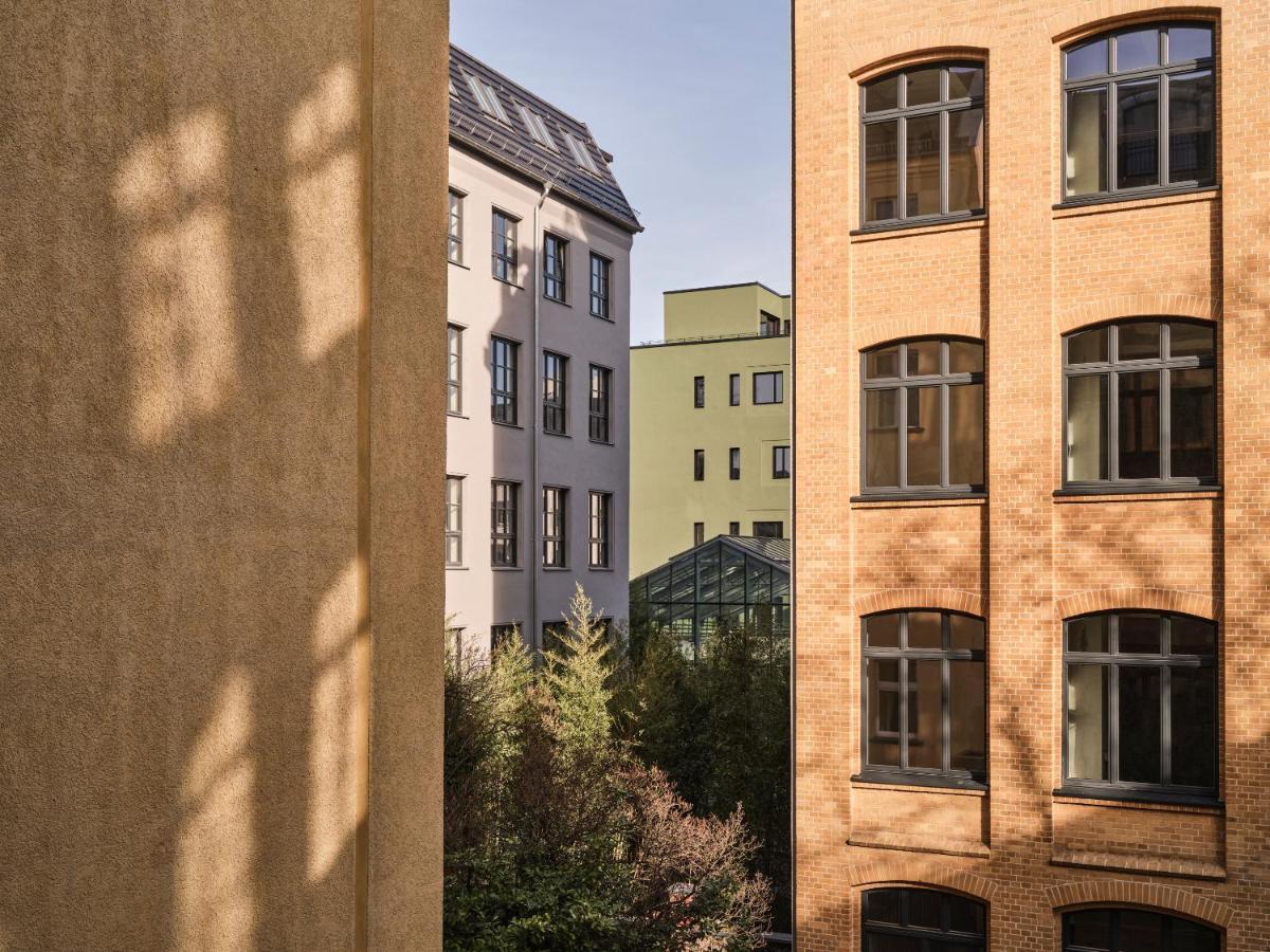 Sly Berlin Hotel Exterior photo Residential buildings in Berlin