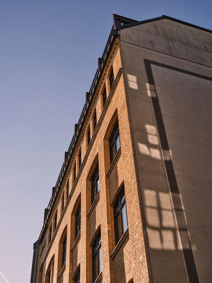 Sly Berlin Hotel Exterior photo The building's exterior